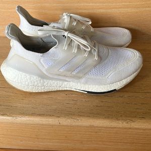 ADIDAS ULTRA BOOST  21 size 10.5 men’s